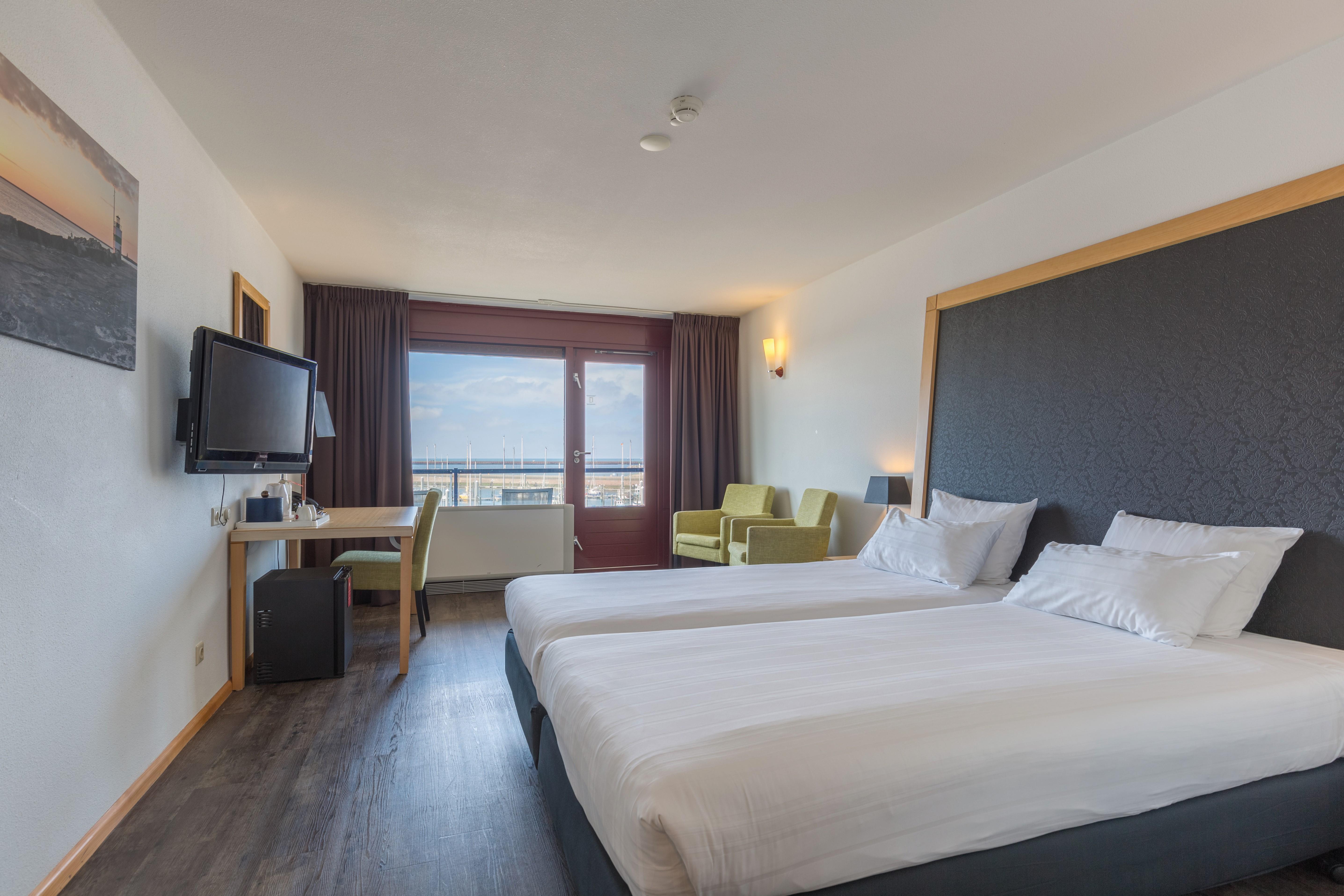 Leonardo Hotel Ijmuiden Seaport Beach Exterior photo