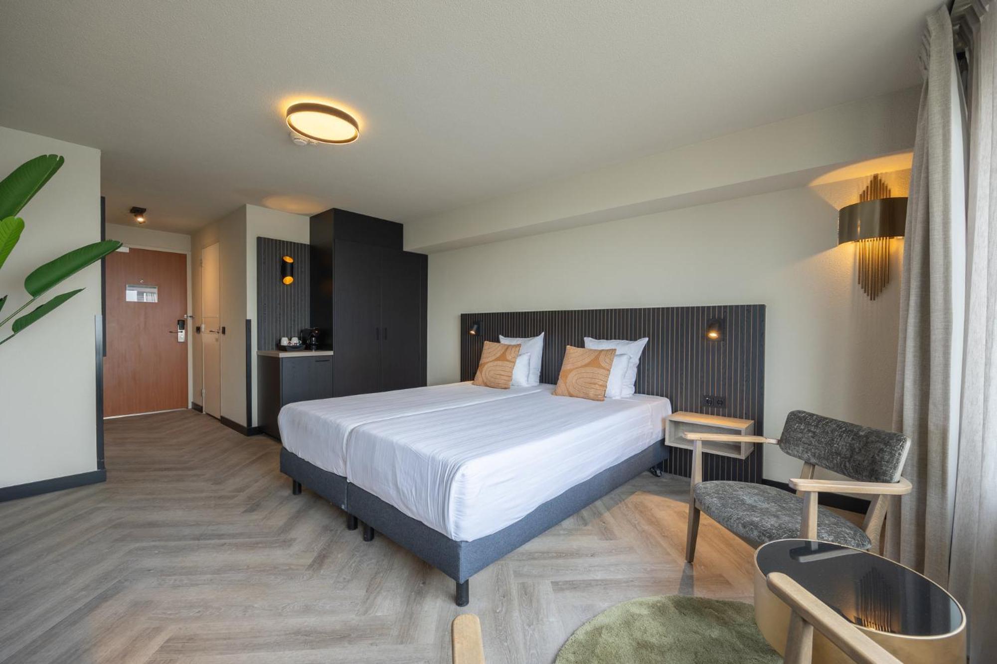 Leonardo Hotel Ijmuiden Seaport Beach Exterior photo